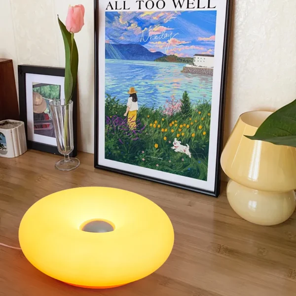 donut table lamp USB plug - Image 5