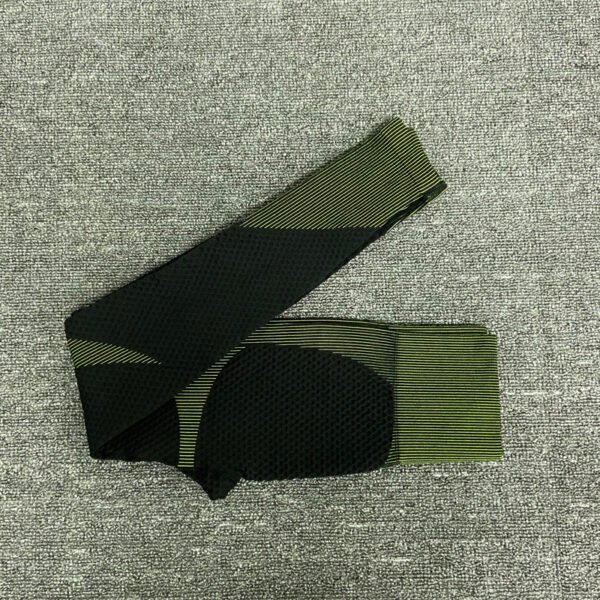 Seamless Yoga Suit Set - Image 9