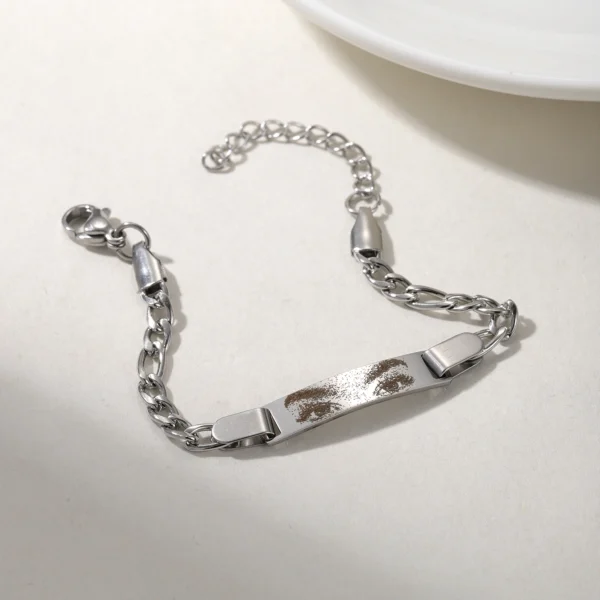 Personalized Eye Bracelet Drawing - Image 2