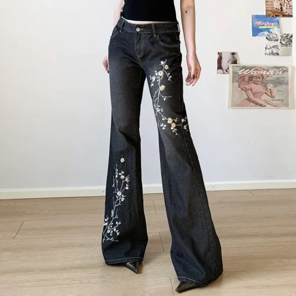 Floral Embroidery Jeans - Image 3