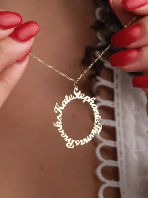 Custom Family Name Necklace Women Jewelry Personalized Stainless Steel Multiple Name Circle Pendant Necklace Mom Sister Gifts