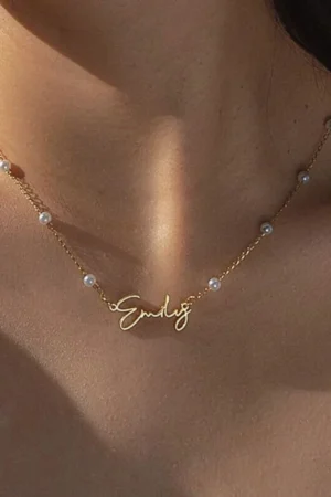Custom Pearls Name Necklace Women
