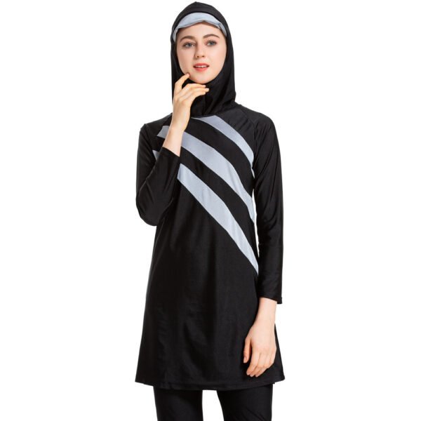 Women's Conservative Three-piece Swimsuit - Image 3