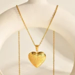 Custom Photo Locket Necklace for Women - Image 3