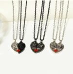 Punk Retro Skull Pendant Halloween Necklace Heart-shaped Magnetic Stitching Love Skull Couple Necklace - Image 2