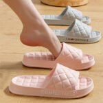 Men's Home Slippers With Plaid Design Women House Shoes Summer - Image 2