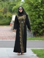 Arab Abaya Women - Image 4