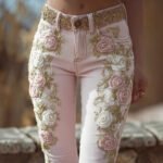 Retro Embroidery Art Print Casual Pants
